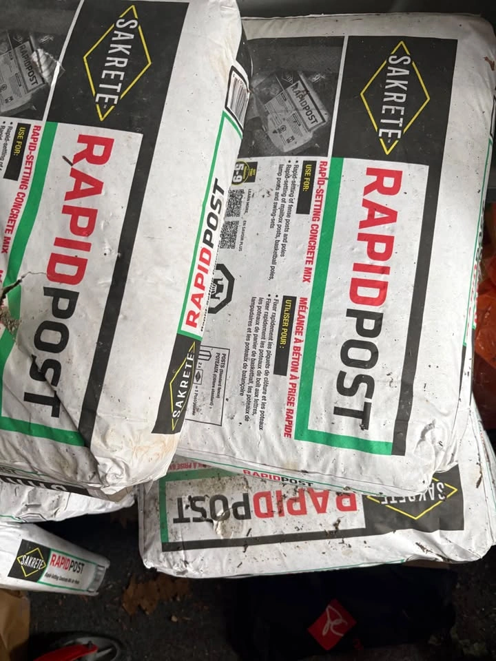 24 Bags Sakrete RapidPost Concrete Mix (30 kg) – Dry & Stored - photo 3