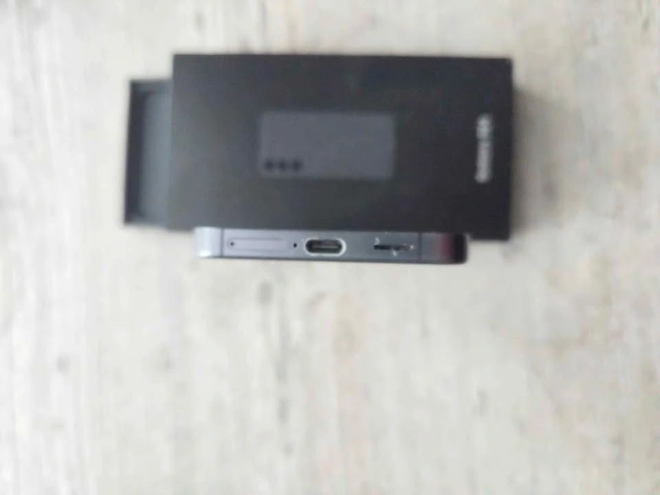 Samsung Galaxy S24 128GB - photo 3