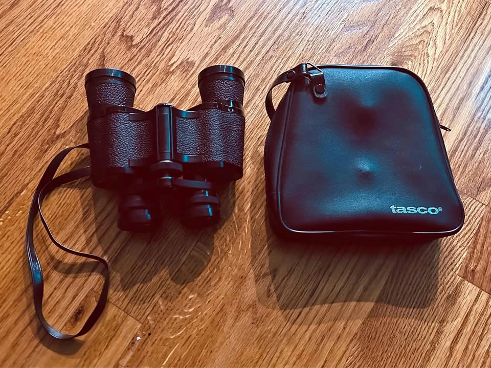 Vintage Tasco 7x35mm Wide Angle Binoculars w/ Case & Caps
