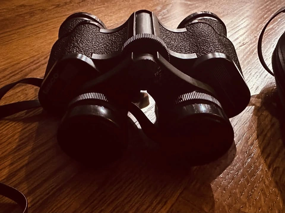Vintage Tasco 7x35mm Wide Angle Binoculars w/ Case & Caps - photo 2