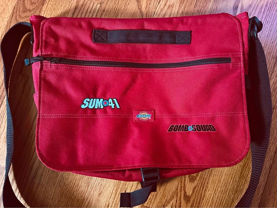 Dickies - Red Messenger Bag - Sum 41 / Bomb Squad Logo