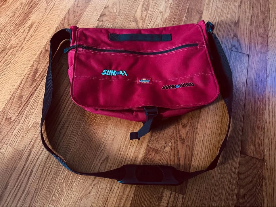 Dickies - Red Messenger Bag - Sum 41 / Bomb Squad Logo - photo 2