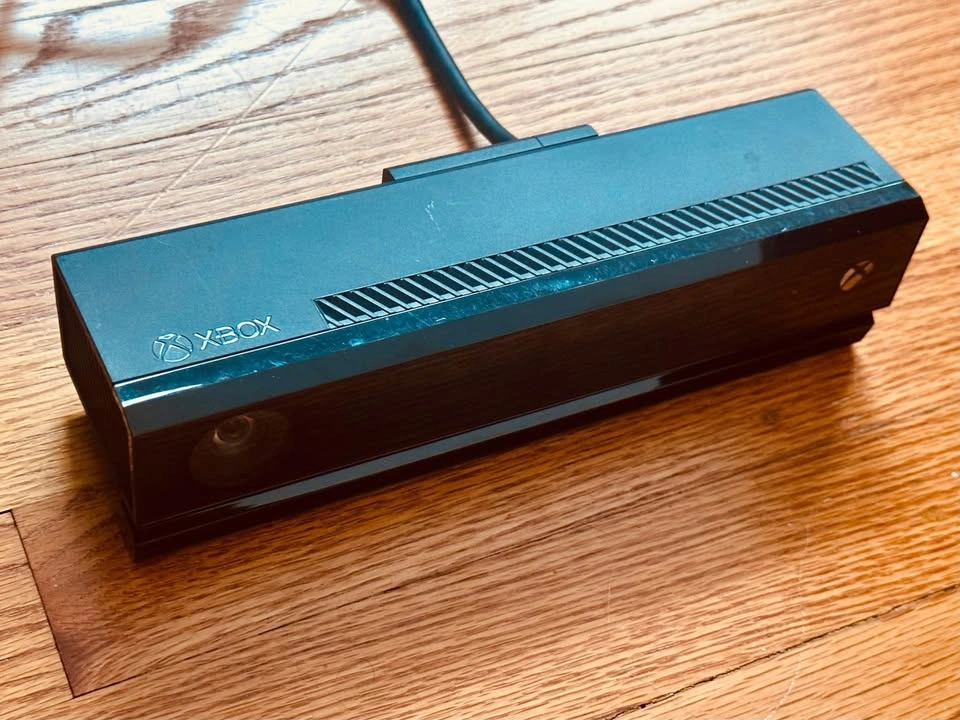 Xbox One Kinect Sensor - Microsoft - Great Condition - photo 2