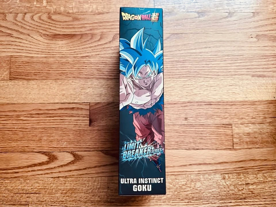 SEALED - 12” Ultra Instinct Goku - Dragonball Z Figure - photo 4