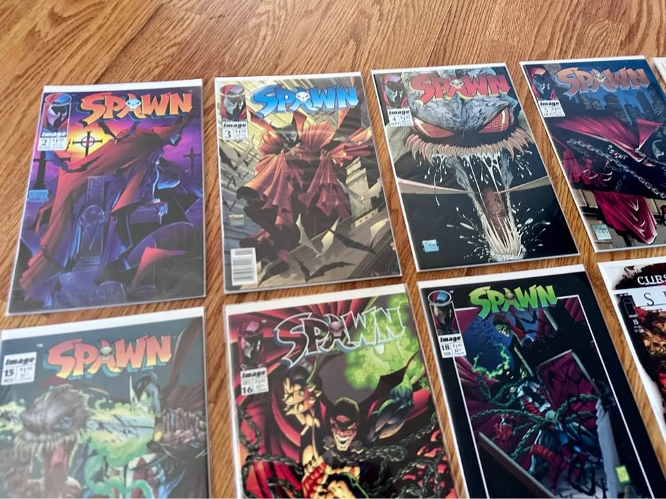 13 x Spawn Comic Books Lot - photo 2