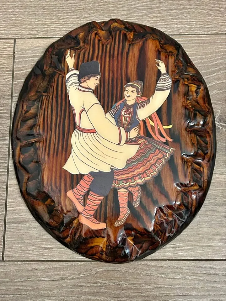 1976 Ukrainian Folk Art Wood Plaque thumbnail