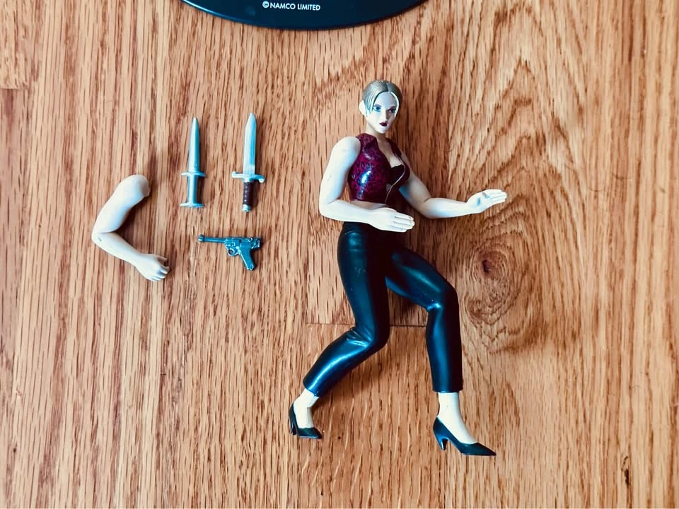 Tekken 3 - Nina Williams - 1/10 Scale Action Figure 6" Inch - photo 2
