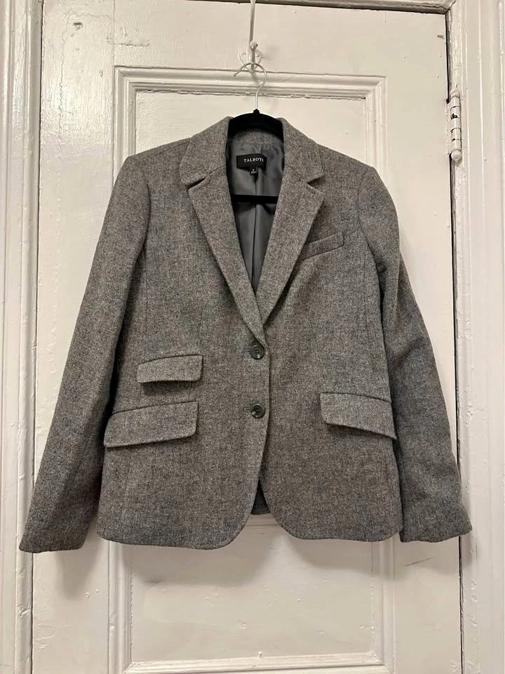 Talbots Wool Blend Blazer. Women’s Size 6. Pickup in Park Slope.
