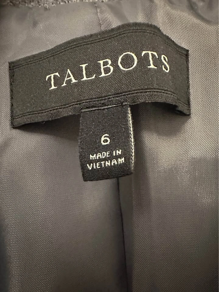 Talbots Wool Blend Blazer. Women’s Size 6. Pickup in Park Slope. - photo 4