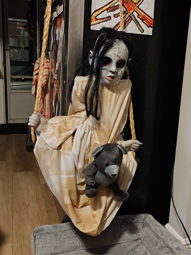 Swing Doll Hallowe'en Prop