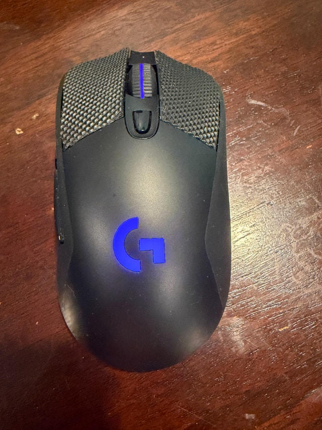 Logitech G703 LIGHTSPEED Wireless Gaming Mouse - Almost New