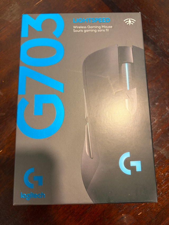 Logitech G703 LIGHTSPEED Wireless Gaming Mouse - Almost New - photo 2