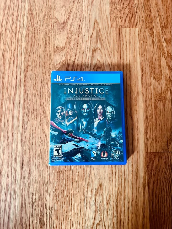 SEALED - PlayStation 4 - Injustice: Gods Among Us - BRAND NEW