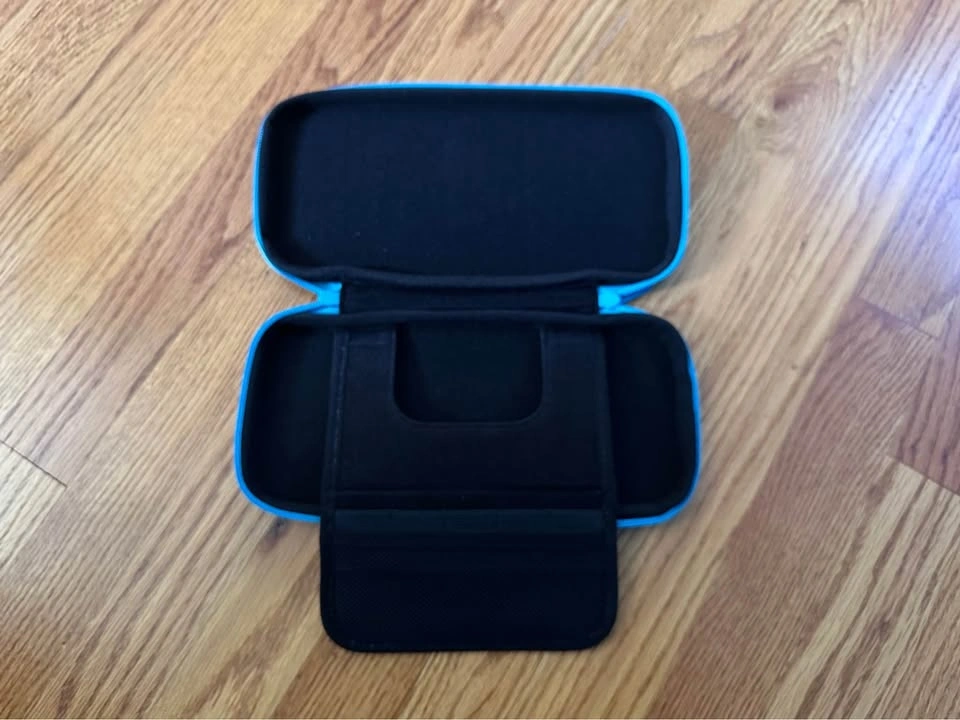 Nintendo Switch Case - Official - photo 5