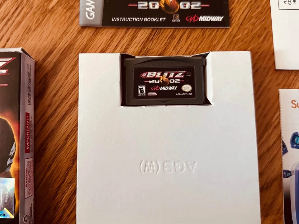 NFL Blitz 2002 - Nintendo Game Boy Advance w/ Box & Manual - photo 2