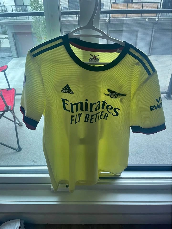 Adidas Arsenal 2021-22 Away Jersey - Size Large