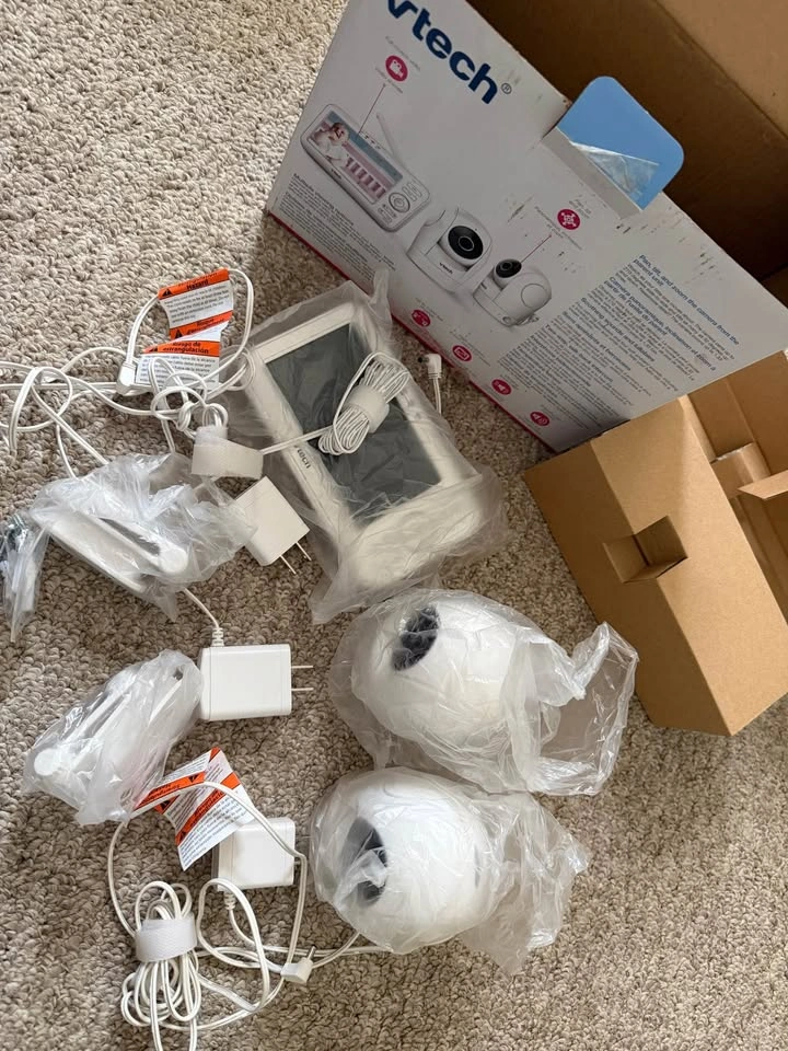 VTech Baby Monitor with 2 Cameras - photo 3