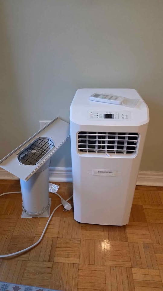 Hisence Air Conditioner - photo 2