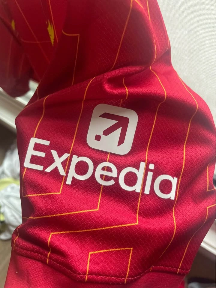 Nike Liverpool F.C. 2024/25 Home Jersey - photo 3