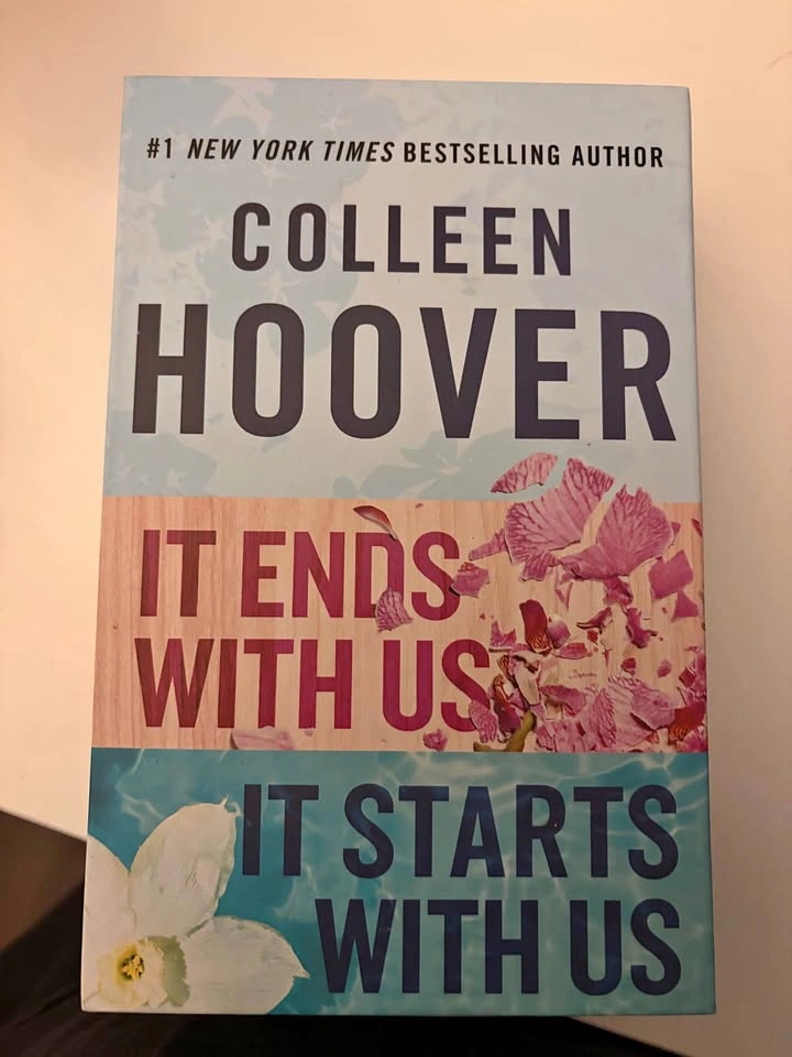 Colleen Hoover It Ends With Us & It Starts With Us Box Set