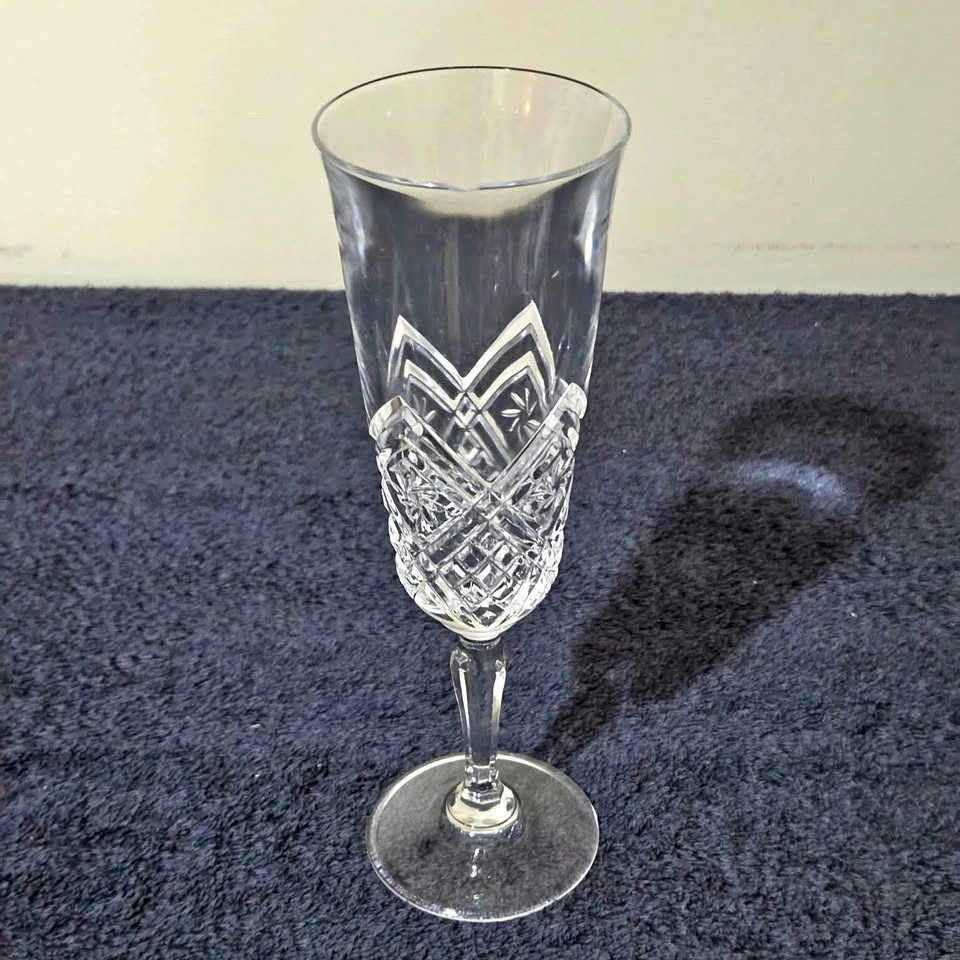 Vintage Crystal Champagne Flute – Beautiful Cut Design!
