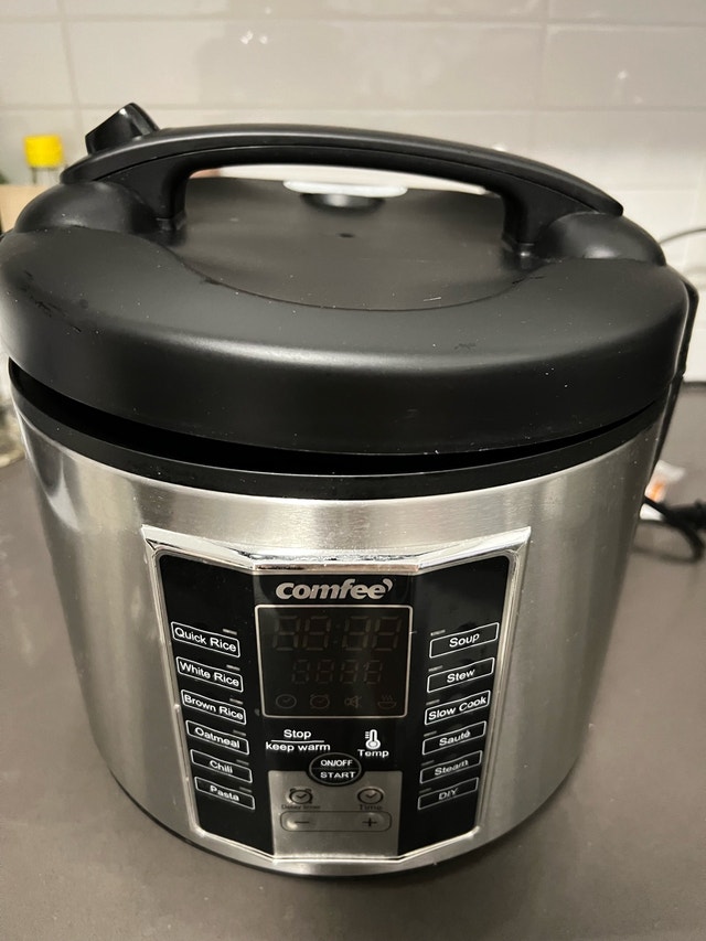 Comfee multi-cooker/rice cooker