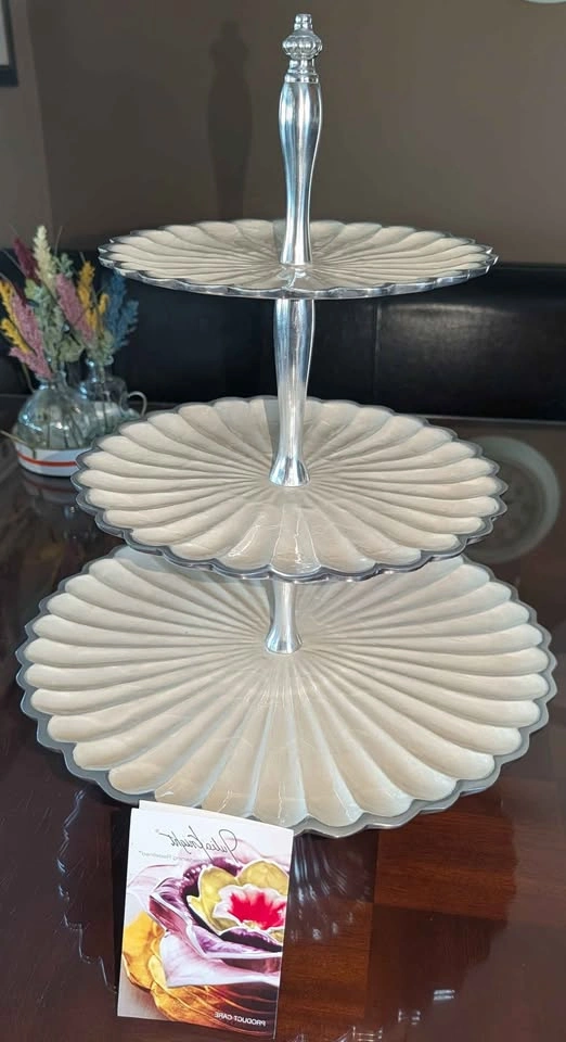 Julia Knight 3 tier stand - photo 2