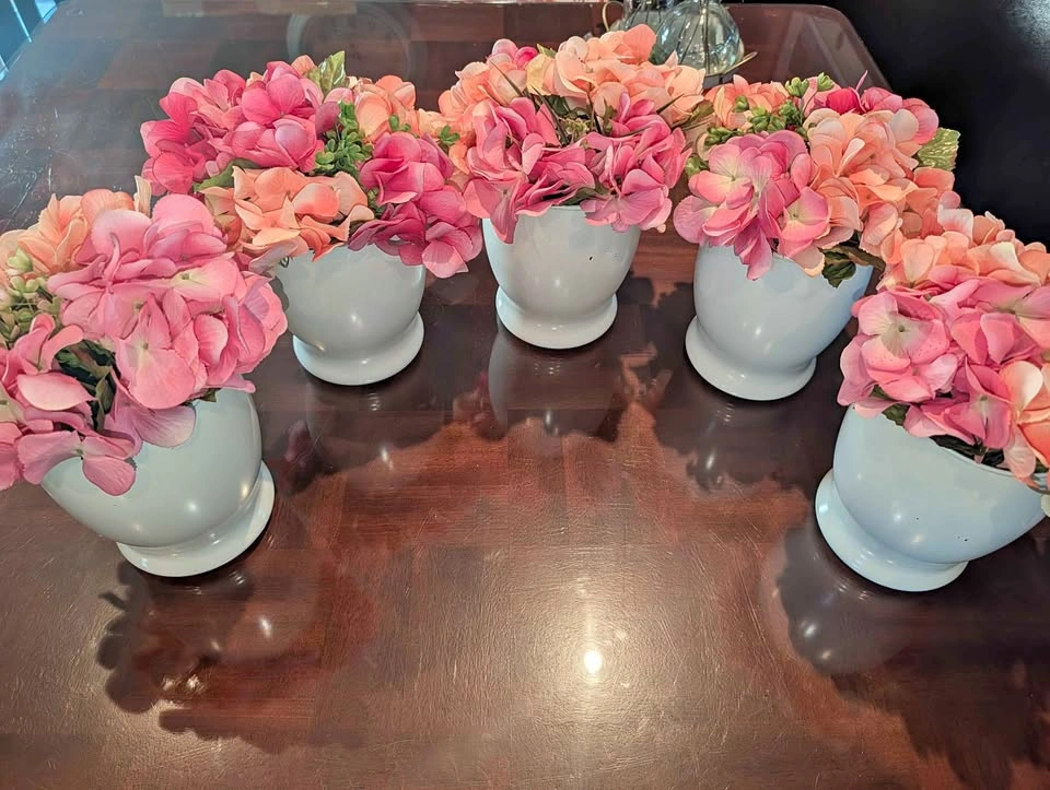 Set of 5 Artificial Pink Hydrangea Arrangements in White Vases