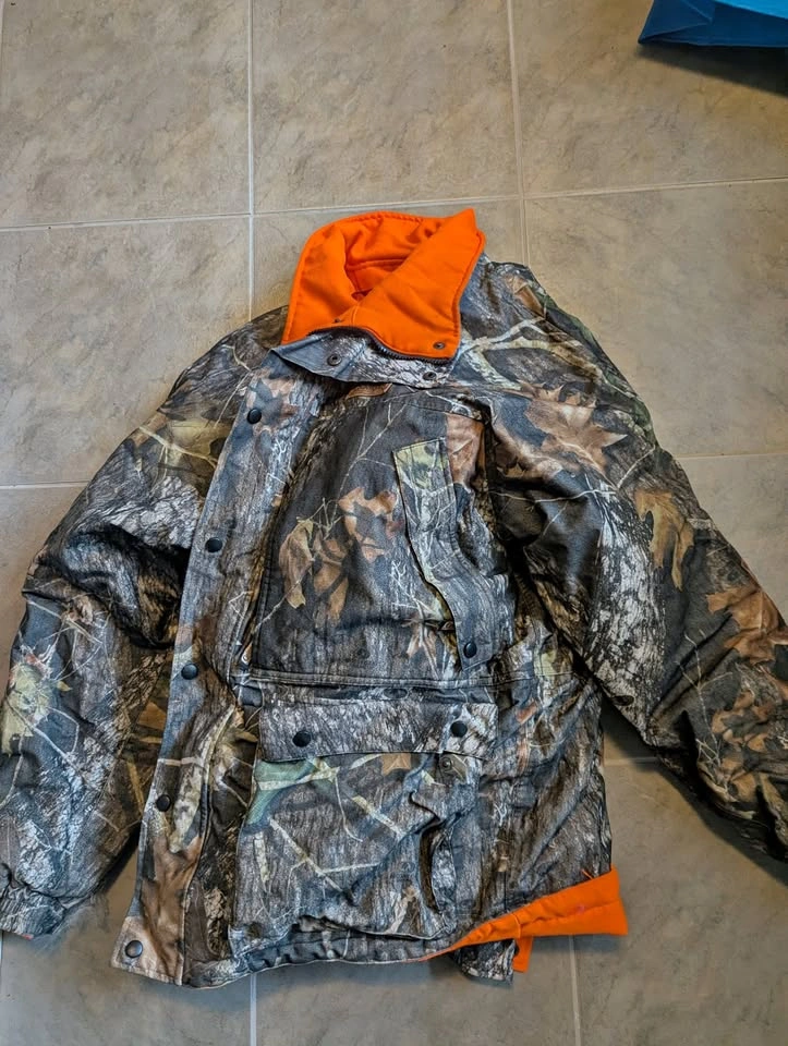 WTS: Men's XL Reversible Hunting Parka