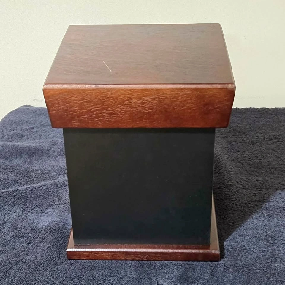 Clarence Wells Indigenous Bentwood-Style Box – Copper Medallion - photo 2