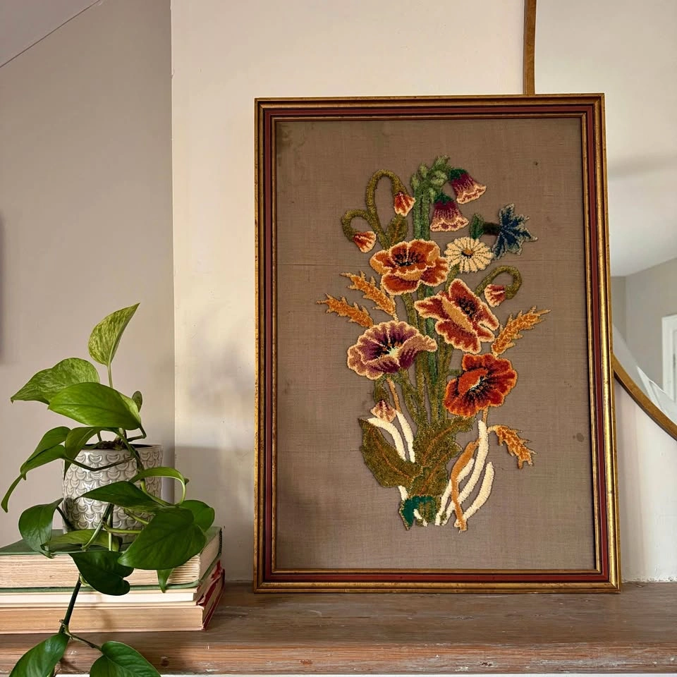 Vintage Framed Punch Needle Floral Art – Tufted Embroidery