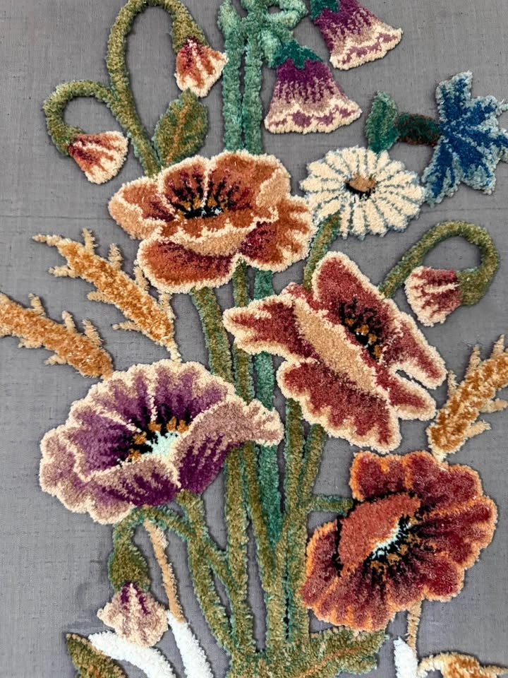Vintage Framed Punch Needle Floral Art – Tufted Embroidery - photo 5