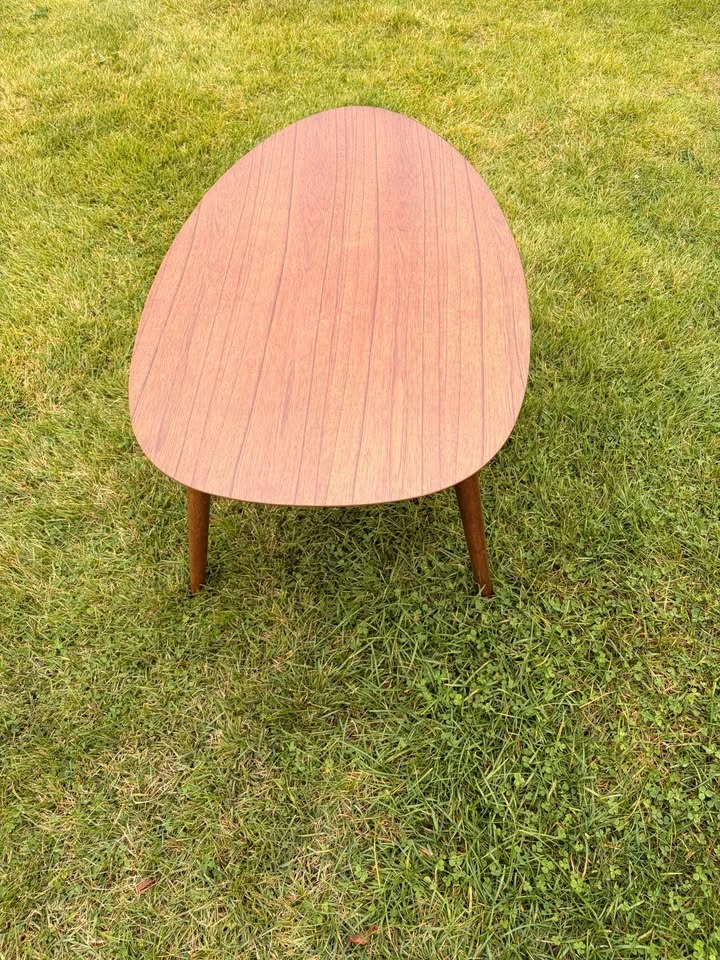 Mid-Century Modern Teardrop Coffee Table - photo 2