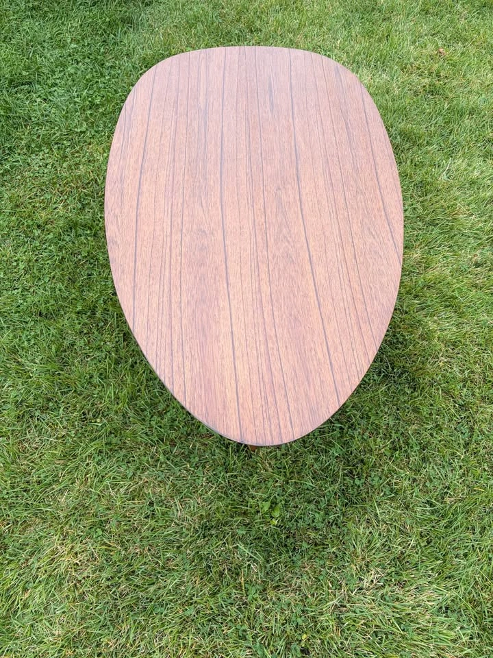 Mid-Century Modern Teardrop Coffee Table - photo 4