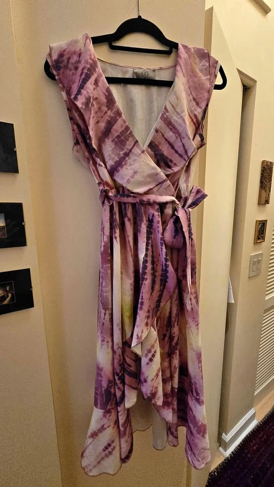 Vintage Romantic Ruffled Wrap Dress Spain Medium