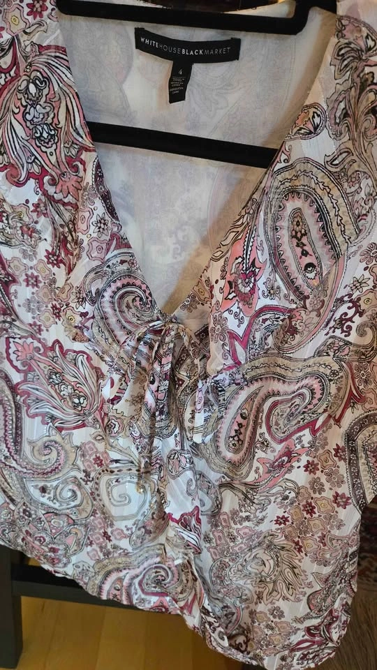 Boho White House Black Market Paisley Ruffle Wrap Top Medium - photo 5