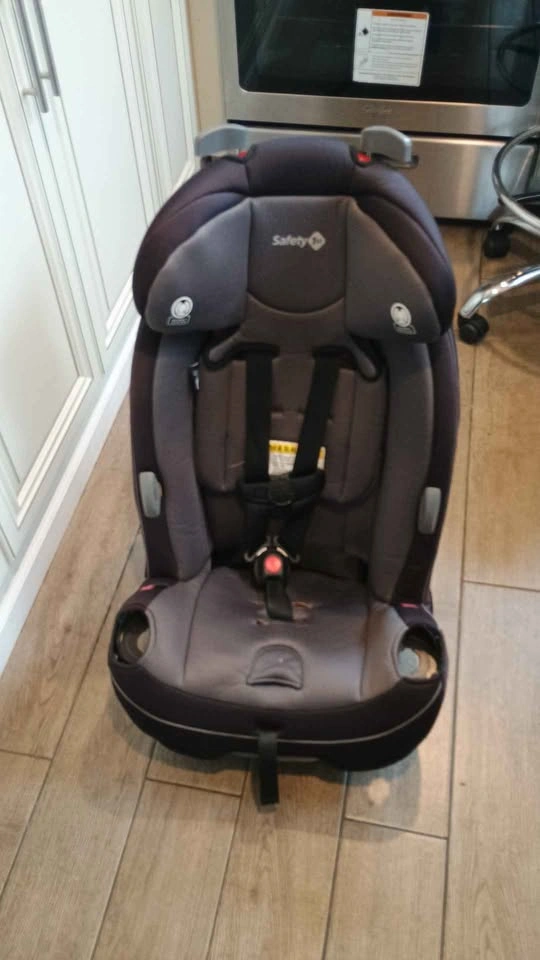 Safety 1st Grow and Go All-in-One Convertible Car Seat - photo 3