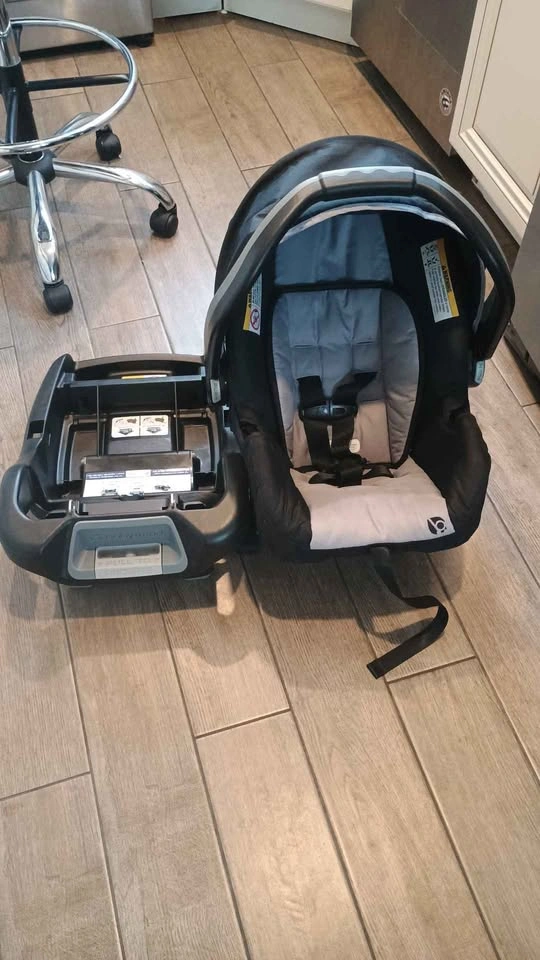 Baby Trend Newborn Car Seat - photo 4