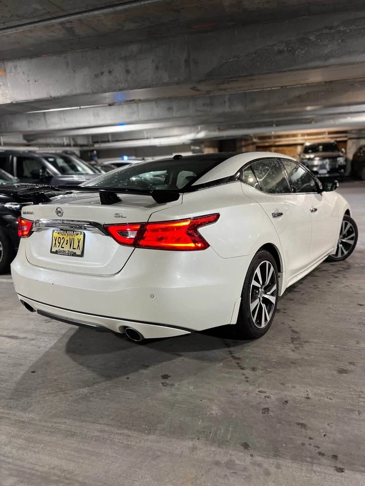 2017 Nissan Maxima · SL - photo 2