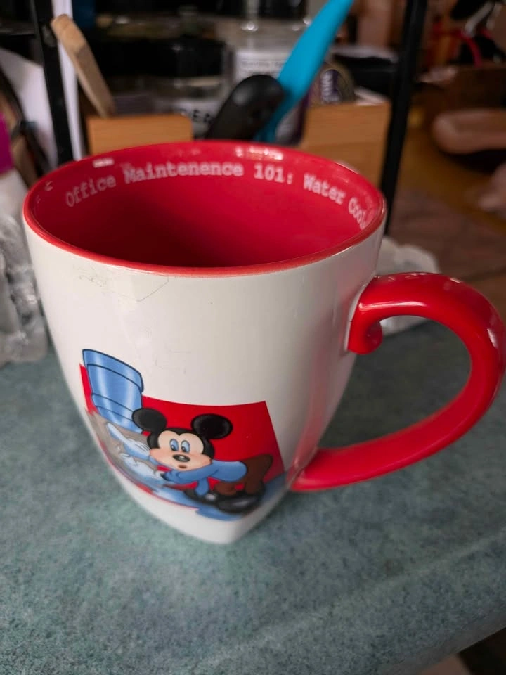 Disney Walt Disney World Mickey Mouse Office Maintenance 101 Cof - photo 2