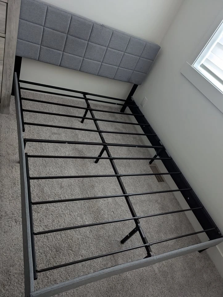 Queen Bed Frame - photo 3
