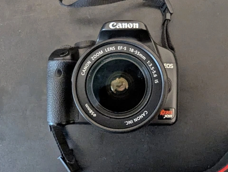 Canon 450D/XSi with Lens