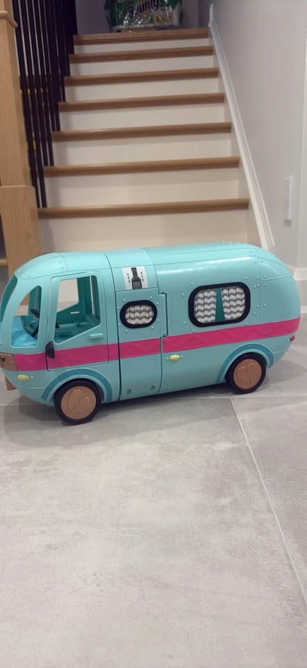 LOL Surprise OMG Glamper Camper – Complete Accessories, No Dolls - photo 2