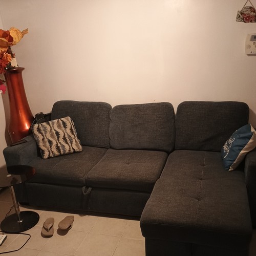 89-Inch Gray Sectional Sofa with Chaise