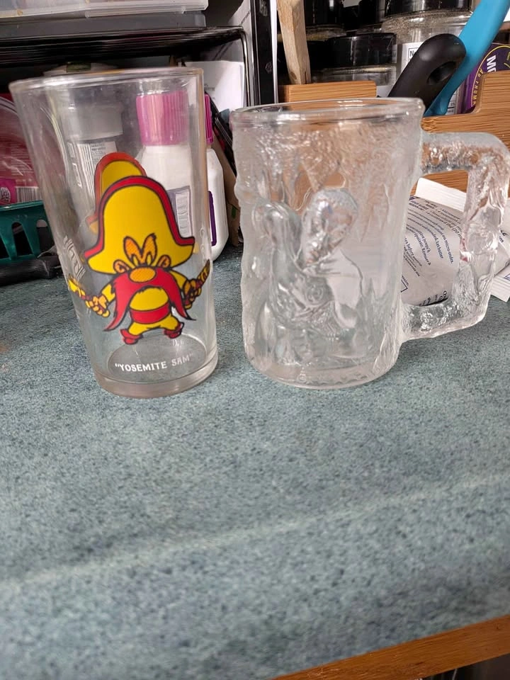 Vintage Pepsi Yosemite Sam Glass and McDonald's Batman Forever R