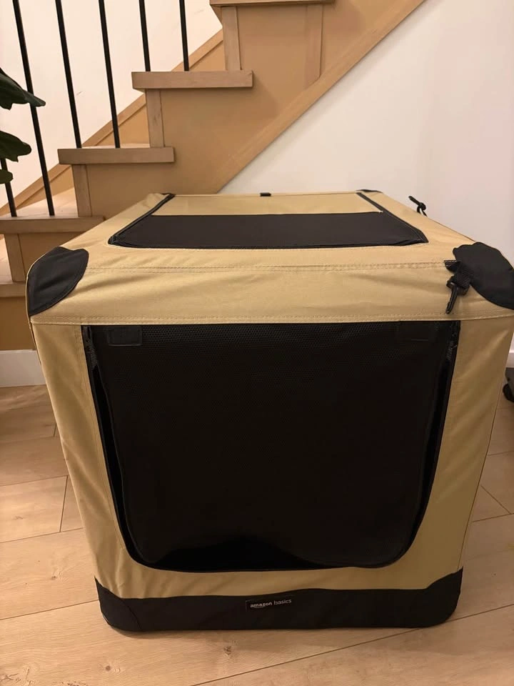Amazon Basics Folding Soft-Sided Dog Crate – Tan – Like New - photo 3