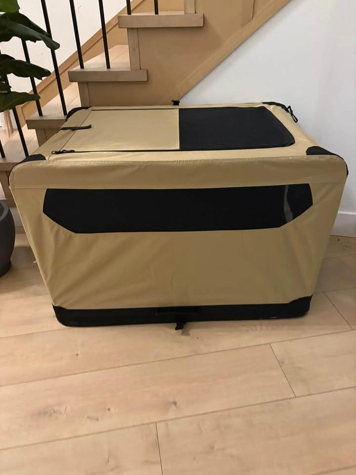 Amazon Basics Folding Soft-Sided Dog Crate – Tan – Like New - photo 4