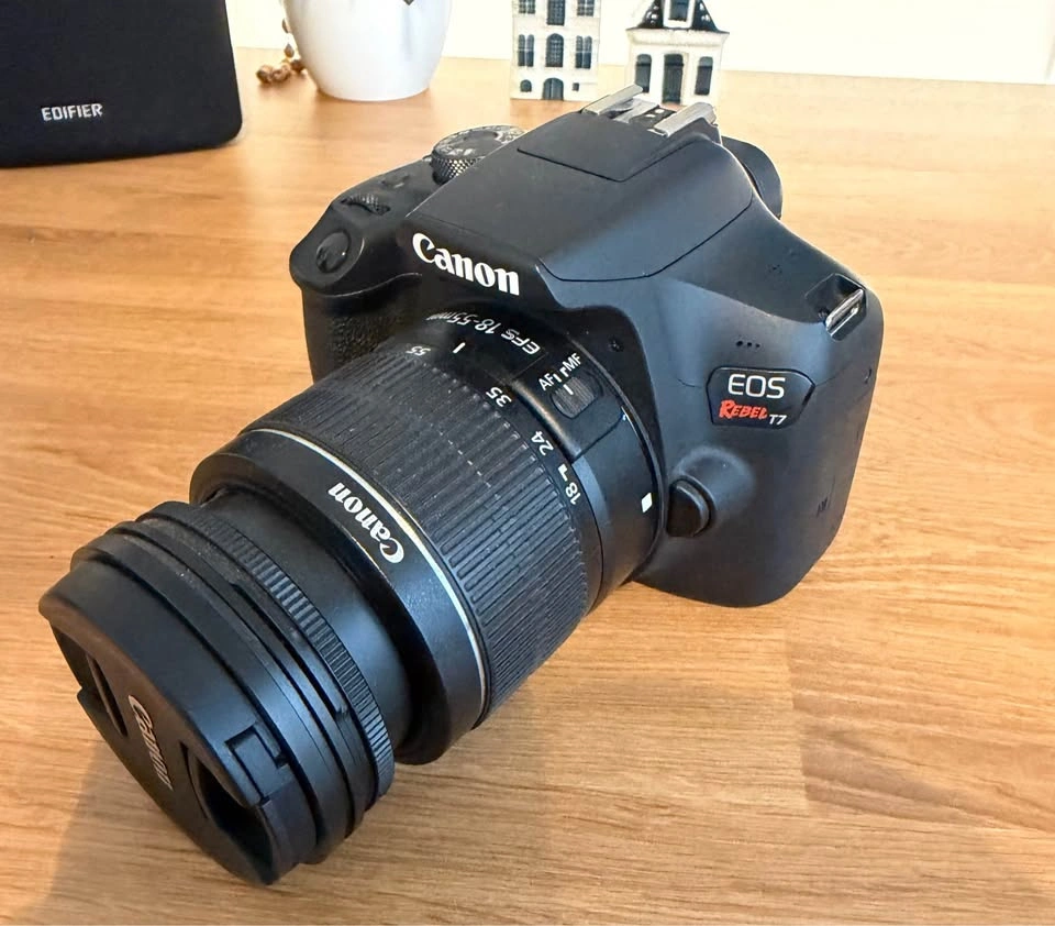 Canon Rebel T7 DSLR – 3 Lenses, 3 Batteries, 2×128GB - photo 4