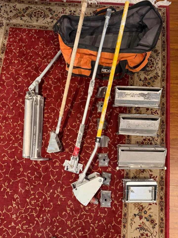 Columbia Drywall Finishing Tool Set - photo 2