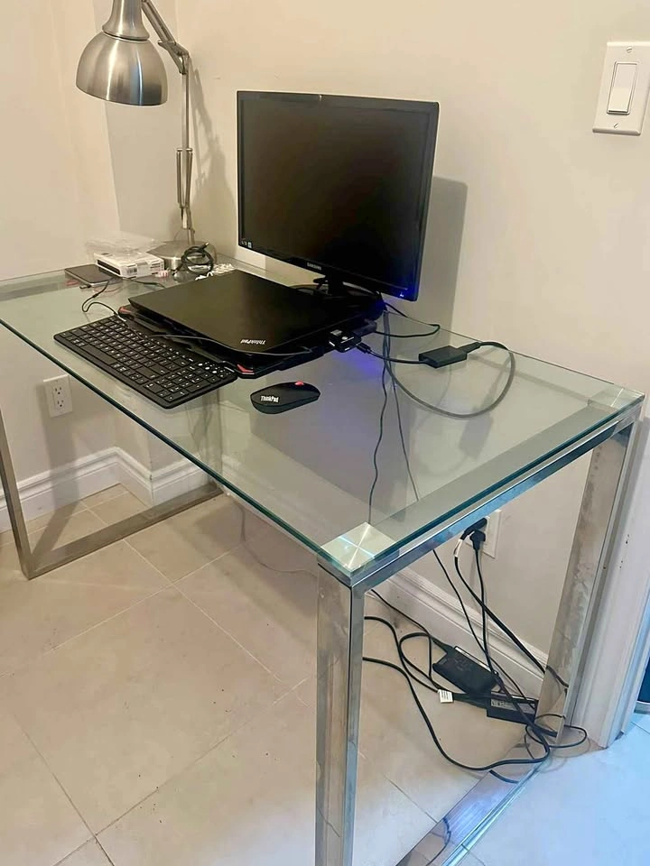 Sleek Modern Glass Top Desk – Chrome Frame